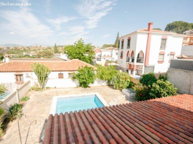 PRECIOSO CHALET CON PISCINA PRIVADA