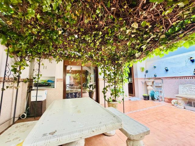 ✨PRECIOSO CHALET ADOSADO EN BENALMÁDENA