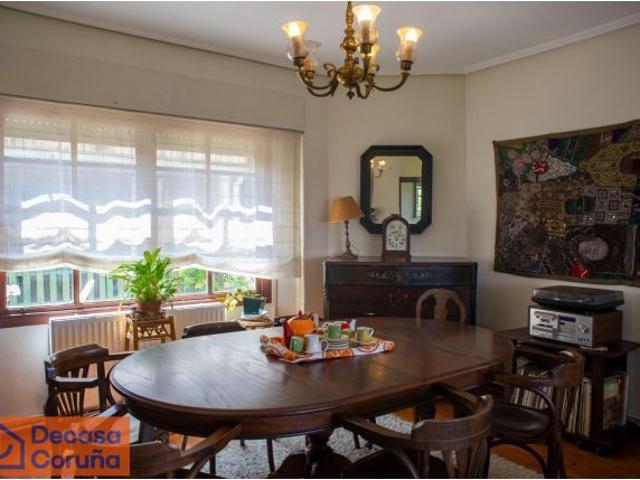 Precioso Chalet independiente en Montrove con vistas al Mar