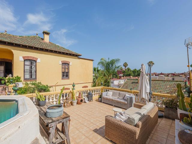 Precioso chalet independiente situado en la privilegiada zon. 293m² Málaga