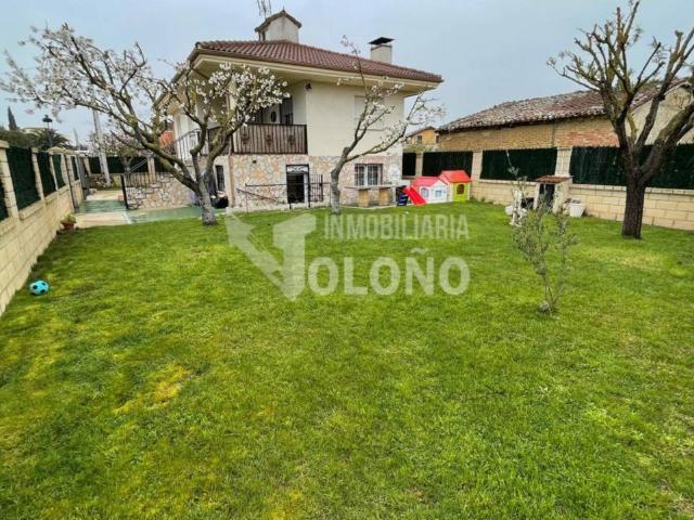 Precioso chalet individual