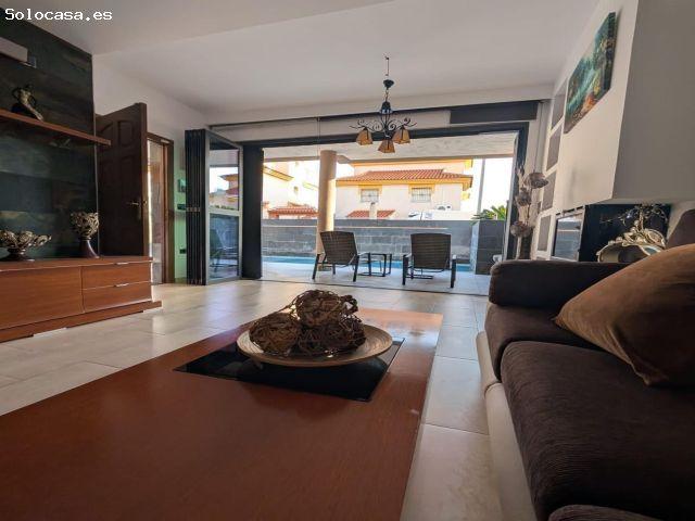 PRECIOSO CHALET REFORMADO CON PISCINA PRIVADA EN EL ALAMILLO