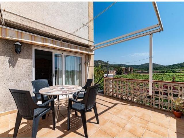 Precioso duplex con jardín en calafell pueblo