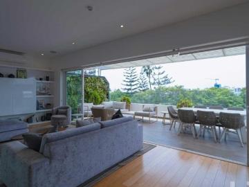 Precioso penthouse en venta con vista al parque pablo argueda en miraflores
