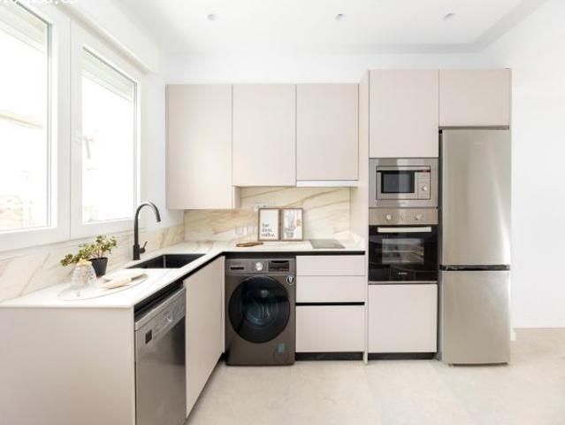 PRECIOSO PISO DE DOS HABITACIONES