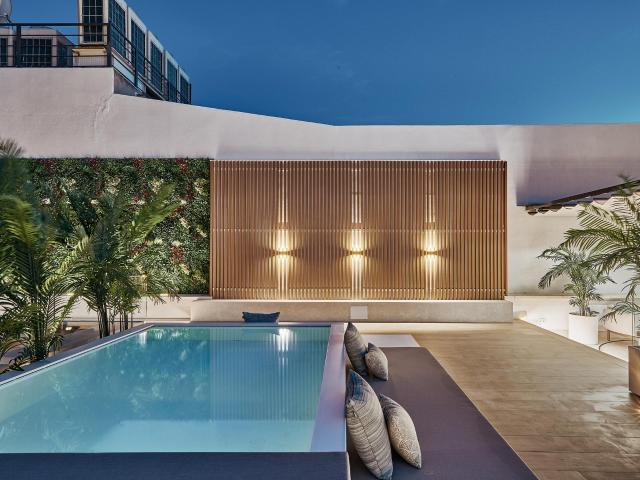 precioso piso recién reformando, con piscina privad en la azotea