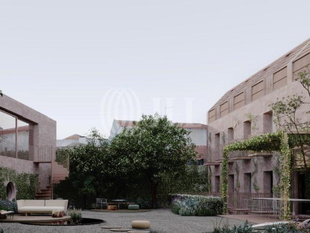 Prédio com projecto turistico, no Centro Histórico de Penich. 0m² Peniche