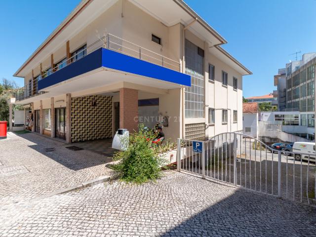 Prédio Comercial, Fátima, Ourém | BPI Expresso Imobiliário