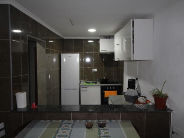 Prédio composto por 3 apartamentos, em Beja, excelente para investimento