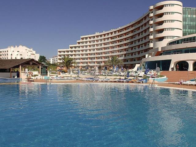 Prédio, Centro da Cidade, Albufeira e Olhos de Água