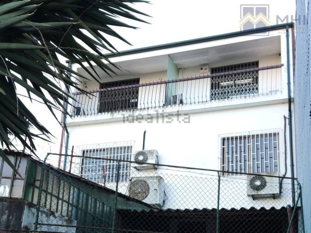 Prédio, Centro de Gondomar, São Cosme Valbom Jovim