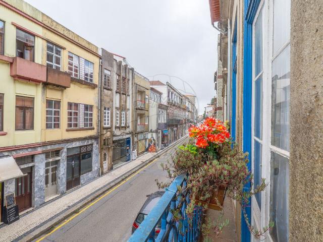 Prédio à venda em Baixa do Porto