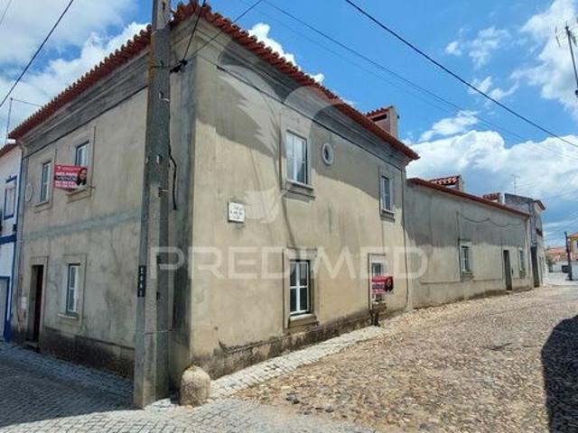 Prédio à venda em Ervedal, concelho de Avis, Portalegre, Portugal