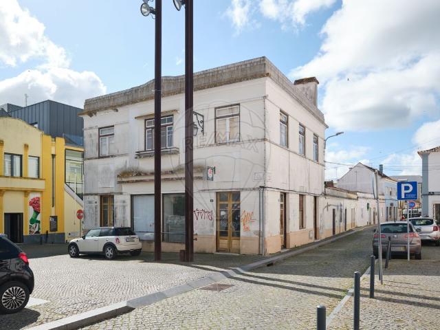 Prédio à venda em Grândola