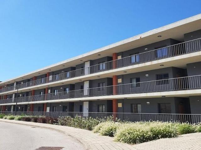Prédio à venda em Mexilhoeira Grande, concelho de Portimão, Faro, Portugal