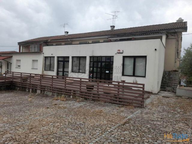 Prédio à venda em Mirandela | 26064039090