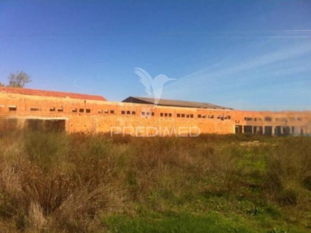 Prédio à venda em Póvoa da Isenta, concelho de Santarém, Santarém, Portugal