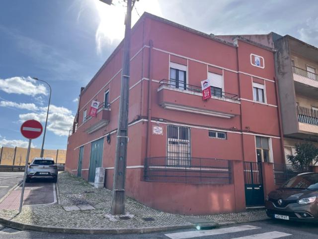 Prédio, Amadora, Águas Livres