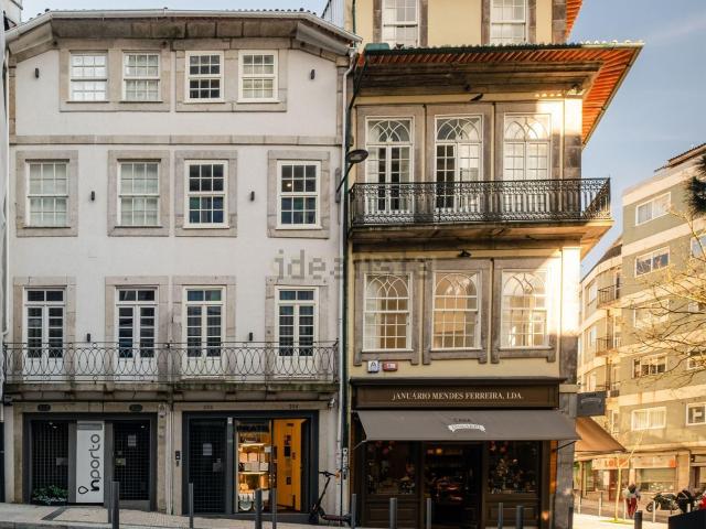 Prédio, Aliados Clérigos Carlos Alberto, Cedofeita Santo Ildefonso Sé Miragaia São Nicolau Vitória