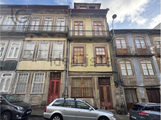 Prédio, Aliados Clérigos Carlos Alberto, Cedofeita Santo Ildefonso Sé Miragaia São Nicolau Vitória
