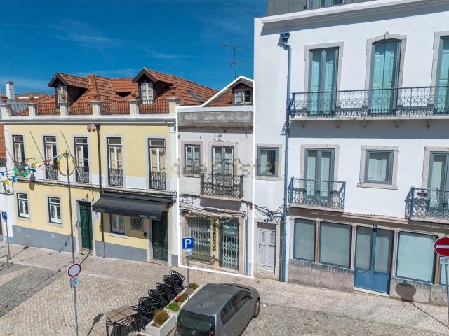 Prédio, Almada Cova da Piedade Pragal Cacilhas