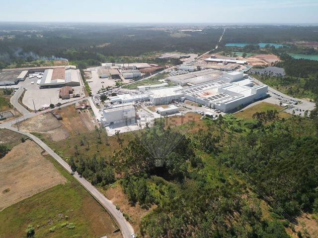 Prédio, Bustos Troviscal Mamarrosa