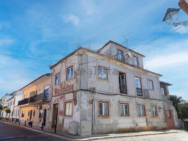 Prédio, Golegã