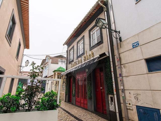 Prédio, Glória e Vera Cruz