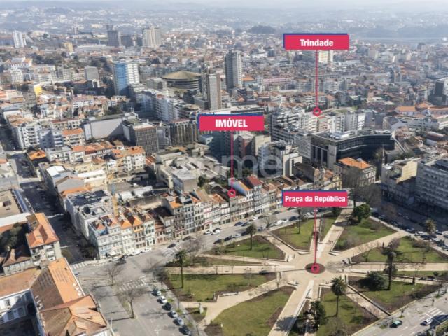 Prédio devoluto com PIP Aprovado Praça da Republica