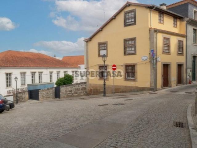 Prédio de Investimento Exclusivo na Sé de Viseu