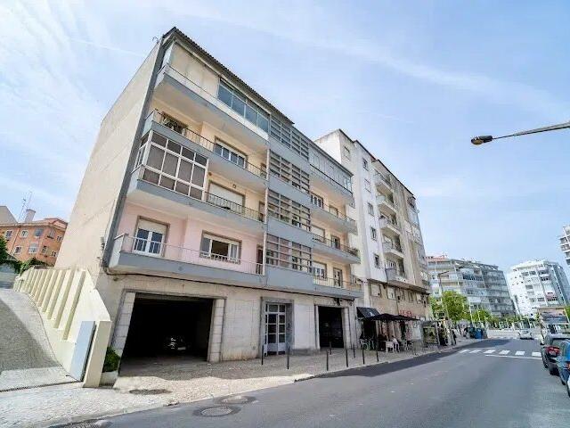 Prédio de Investimento Premium no Centro de Almada | Vista R. m² Almada, Cova da Piedade, Pragal e Cacilhas