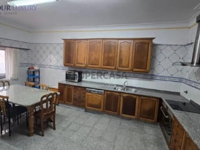 Prédio em Camarate, Unhos e Apelação