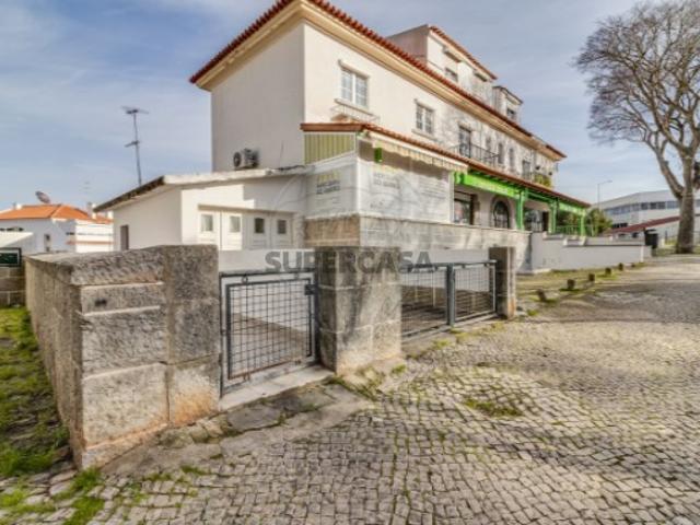 Prédio em Cascais e Estoril