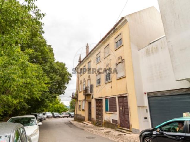 Prédio em Cidade de Santarém