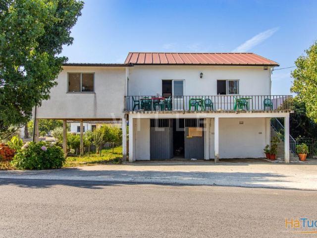 Prédio em À dos Ferreiros, Águeda, para Venda | 26064039226