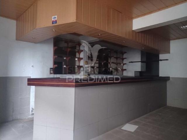 Prédio em Arco da Calheta