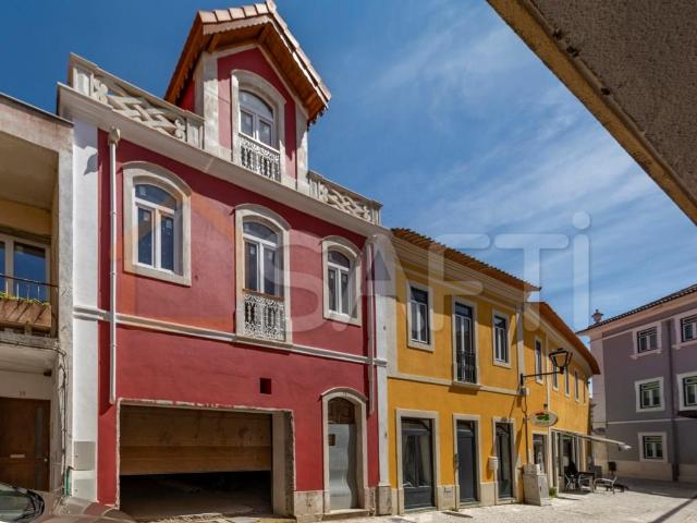 Predio em fase de reconstrução 195m² Marinha Grande