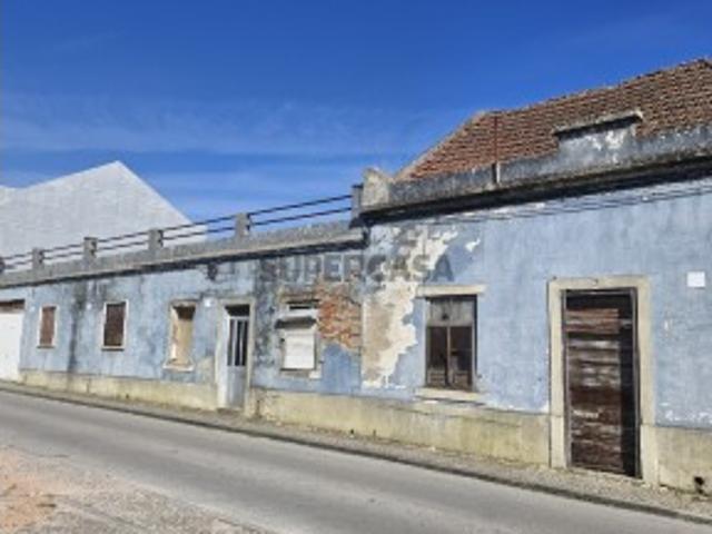 Prédio em Montijo e Afonsoeiro