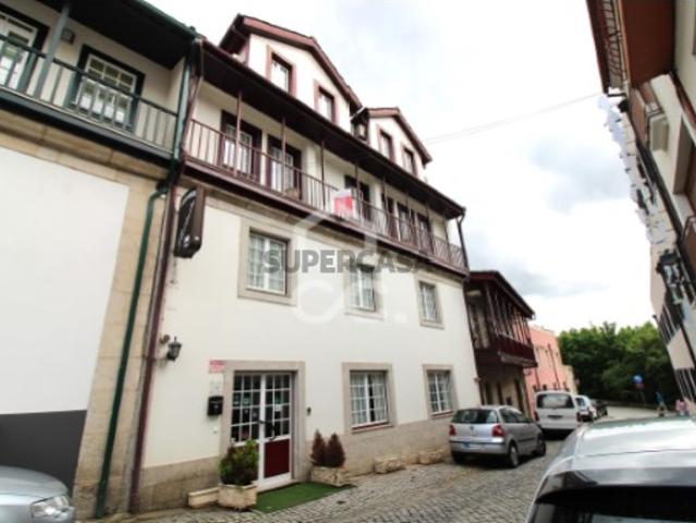 Prédio em Santa Maria Maior