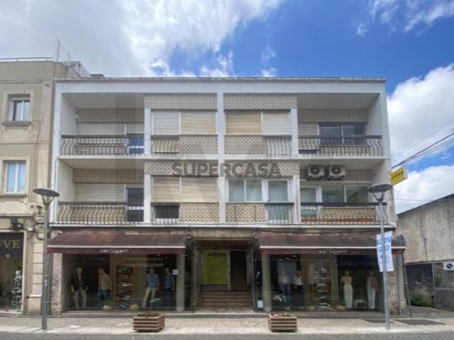 Prédio em Propriedade Total no Centro das Caldas da Rainha