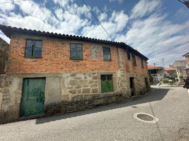 Ruínas em Sabugosa Viseu