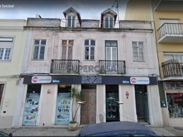 Prédio em União das Freguesias de Setúbal
