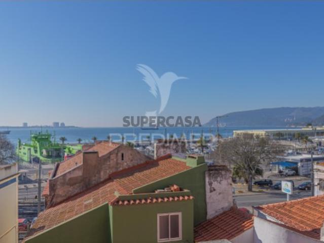 Prédio em União das Freguesias de Setúbal