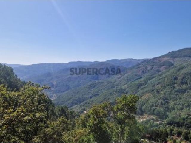 Prédio em Vilar da Veiga