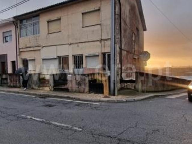 Prédio, Fânzeres e São Pedro Da Cova, Gondomar | BPI Expresso Imobiliário