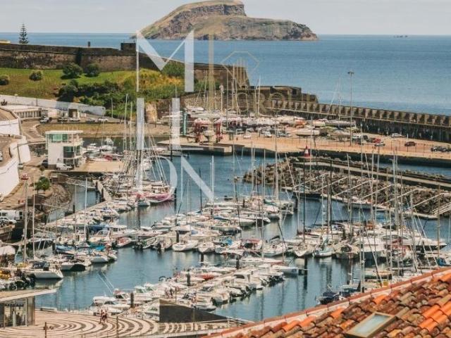 Prédio, Funchal Sé, Angra do Heroísmo | BPI Expresso Imobiliário
