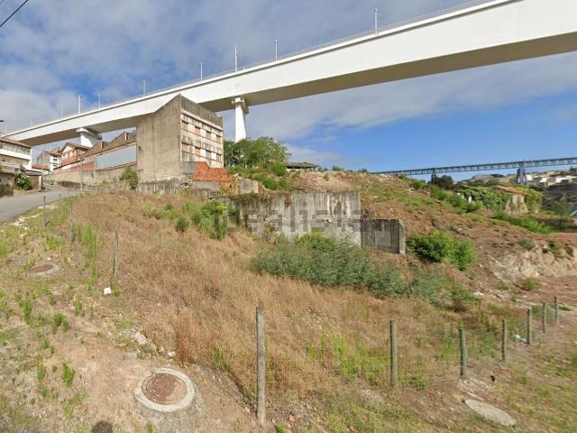 Prédio, Oliveira do Douro