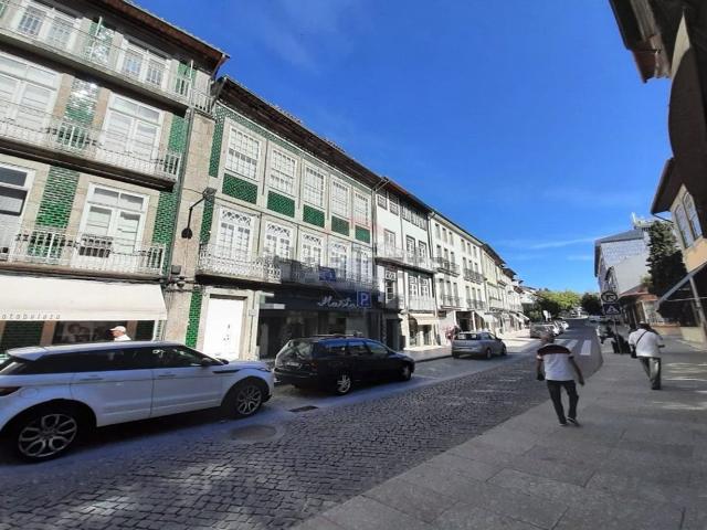 Prédio, Oliveira São Paio São Sebastião