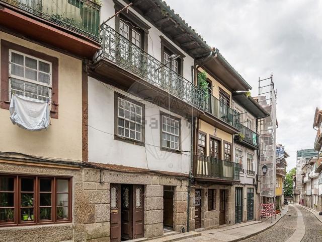 Prédio, Oliveira São Paio São Sebastião