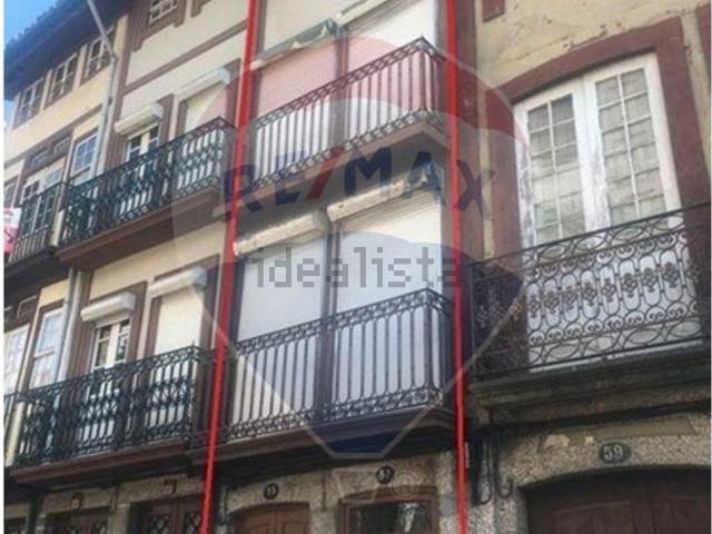 Prédio, Oliveira São Paio São Sebastião